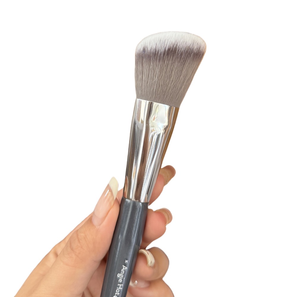 Hot Flashy Angled Blush Brush BKAngie, Face Contour Makeup Brush, Cream Liquid Bronzer Blush Highlighter