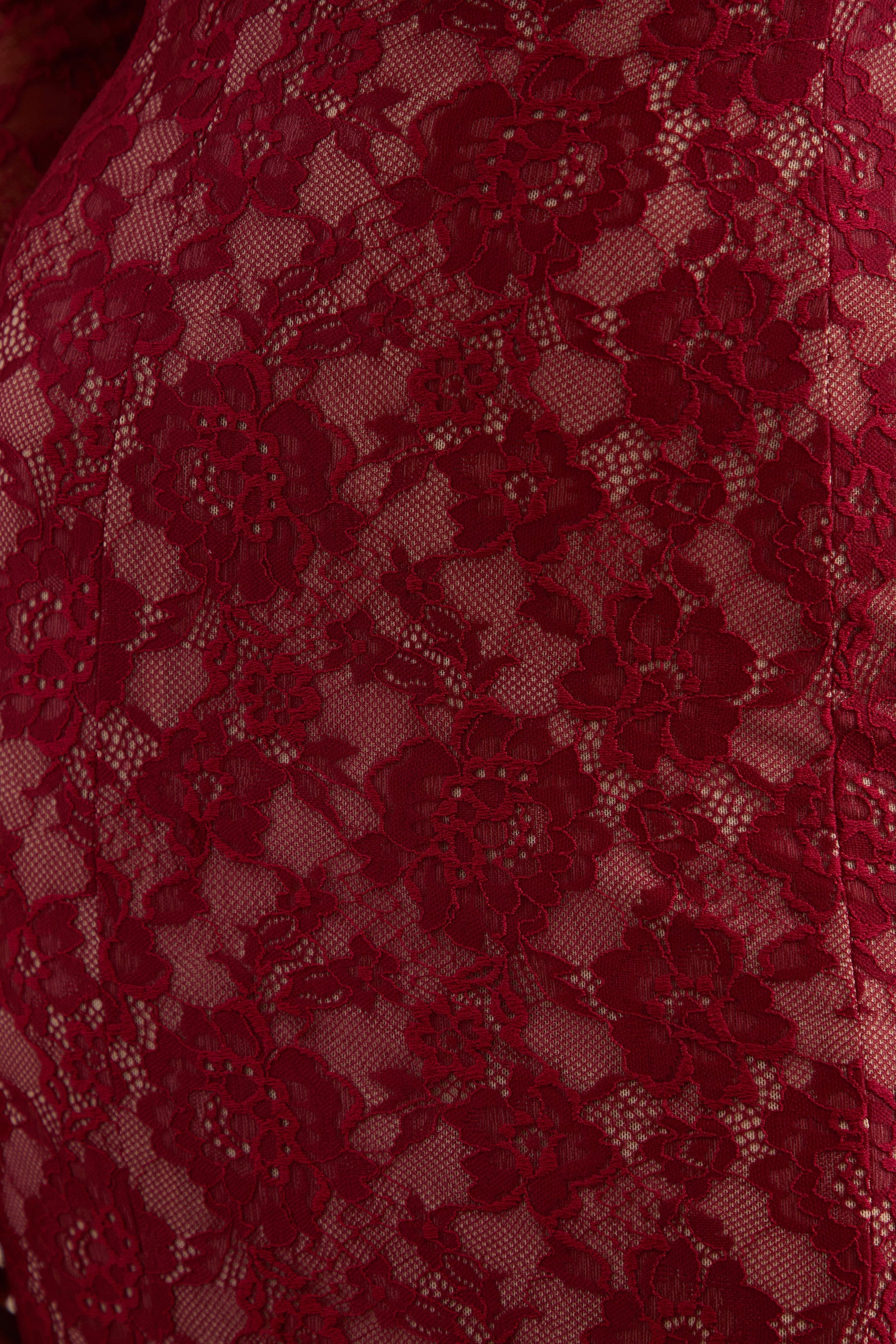 Mirellia | Dark Red Lace Sweetheart-Neck Maxi Dress