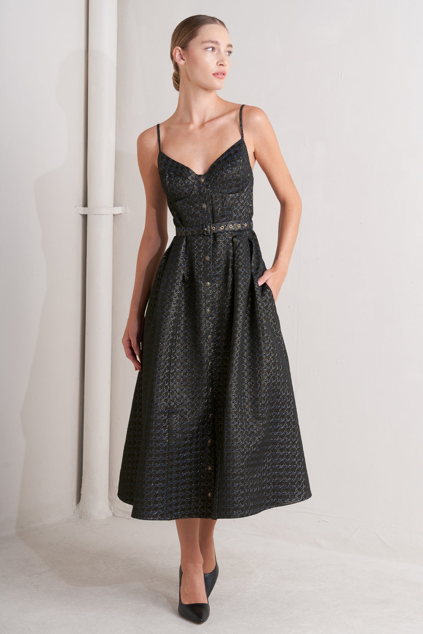 NOIR TAPESTRY NAVY & GOLD MIDI DRESS
