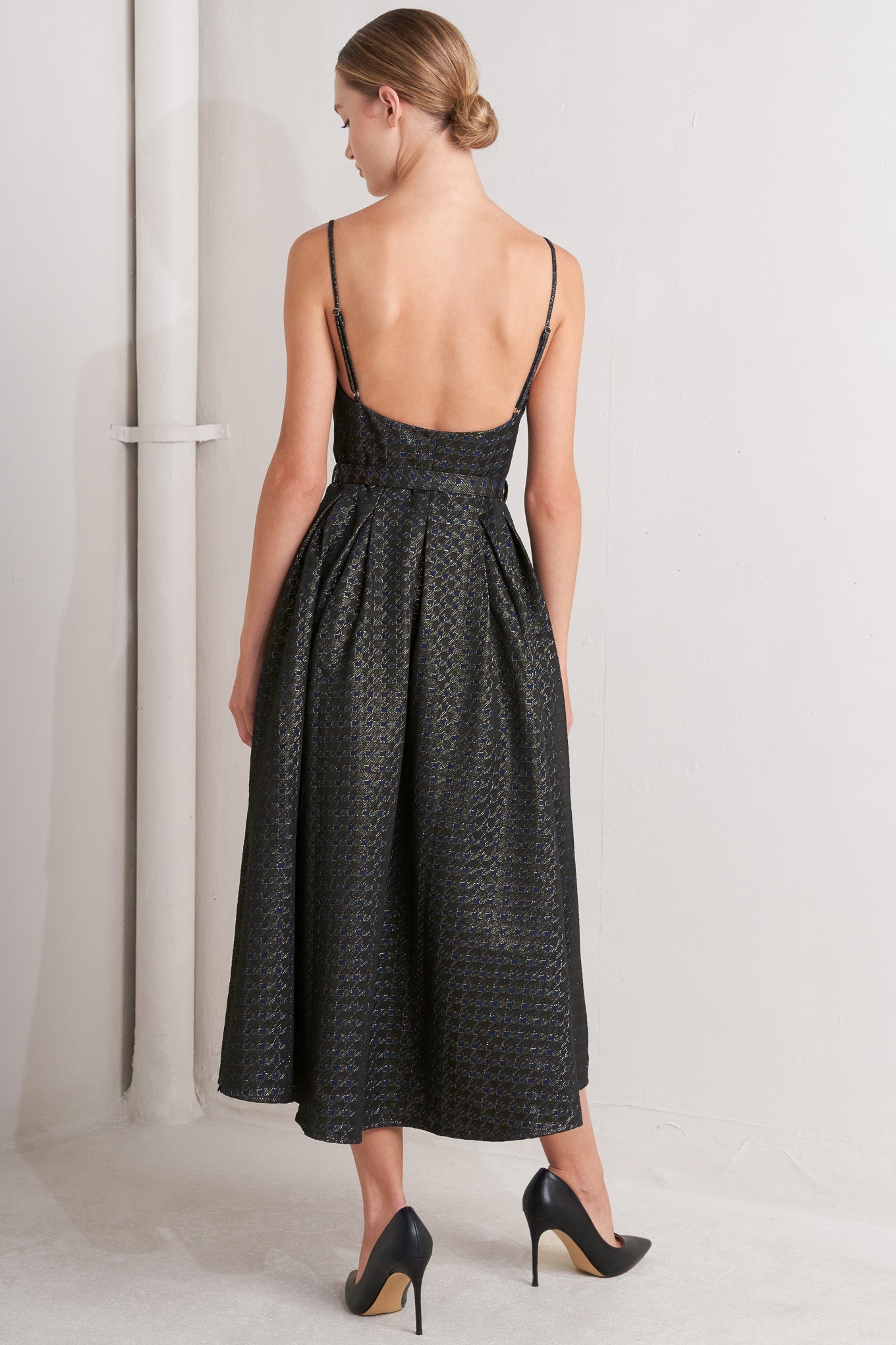 NOIR TAPESTRY NAVY & GOLD MIDI DRESS