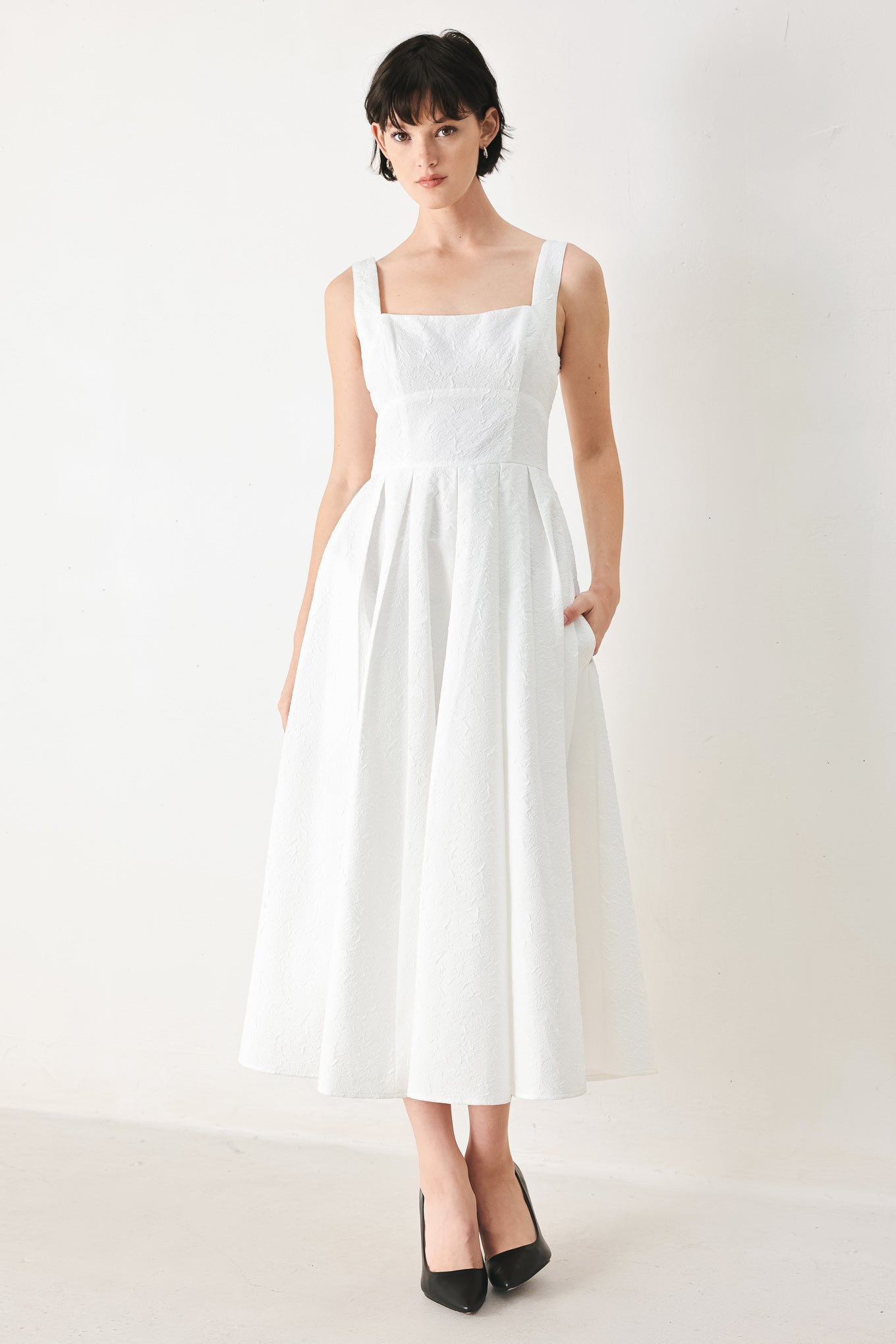 ECHO IN WHITE MIDI DRESS
