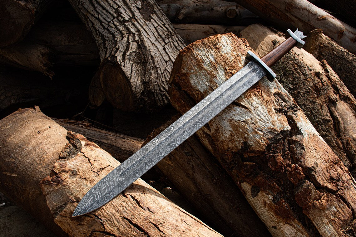 Custom Handmade Premium Sword with Decorated Rosewood & Damascus Handle – With Damascus Guard & Pommel