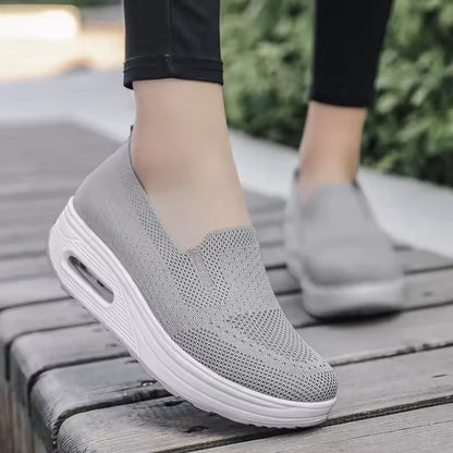 Womens Mesh Platform Loafers With HeightBoosting Sole 4