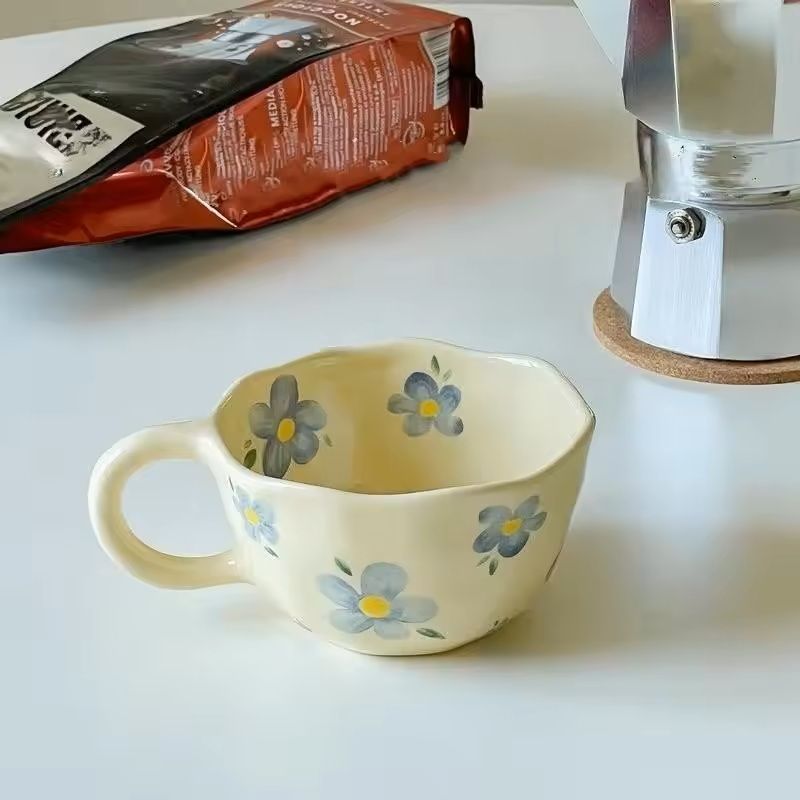Irregular Flower Ceramic Mug For Coffee Or Tea 3