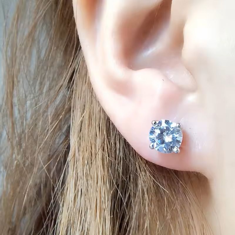 Moissanite Stud Earrings In S925 Silver With Platinum Plating 3