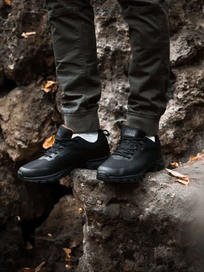 Waterproof Anti Skid Hiking Shoes For Men With Comfortable Outdoor Design 1