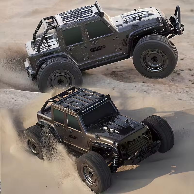 Fast 4WD RC Car With LED Headlights And 50kmh Speed 1