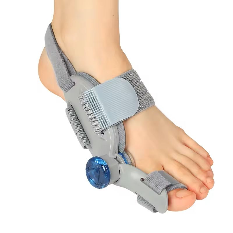 Adjustable Bunion Corrector with Rotating Toe Separator