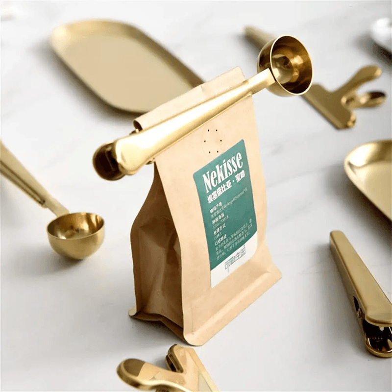 2 in 1 Stainless Steel Coffee Measuring Scoop with Sealing Clip for Coffee and Tea
