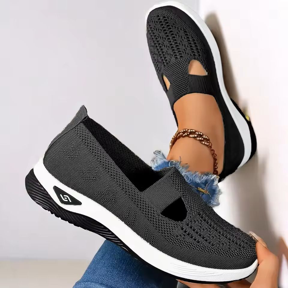 Breathable Soft Sole Walking Flats For Women 1