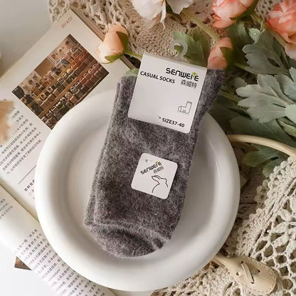 Wool Winter Warm Socks For Women Medium Tube Design 9