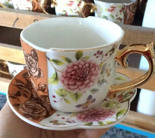 European Retro Luxury Ceramic Mug & Saucer Set, Afternoon Tea Coffee Cup for Couples, Home Drinkware, Elegant Vintage