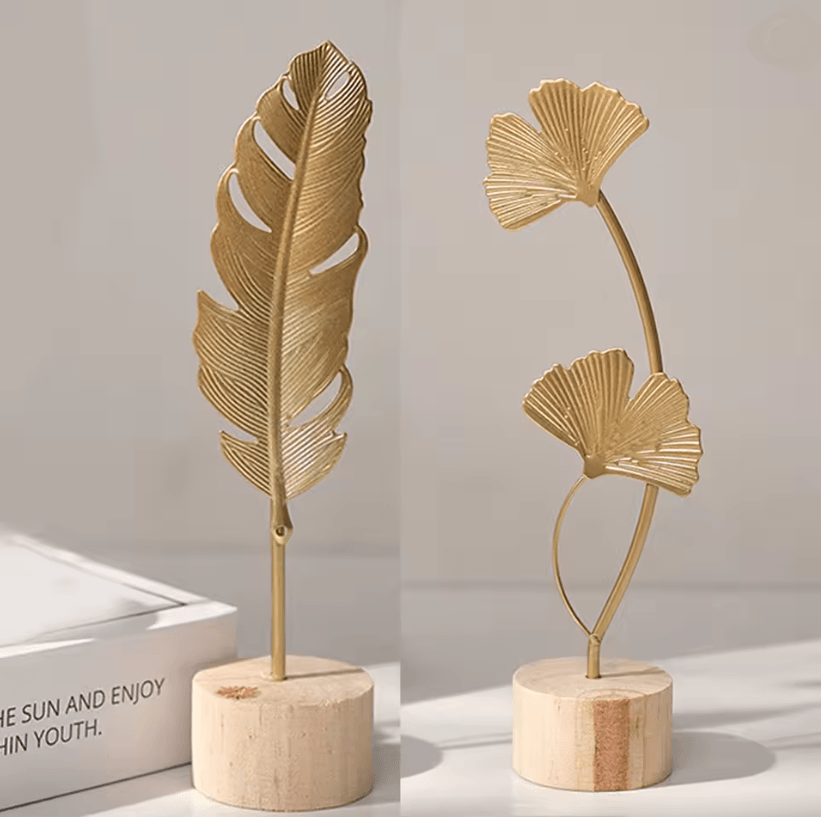 Elegant Nordic Ginkgo Leaf Sculpture Luxury Gold Desktop and Home Decor Accent