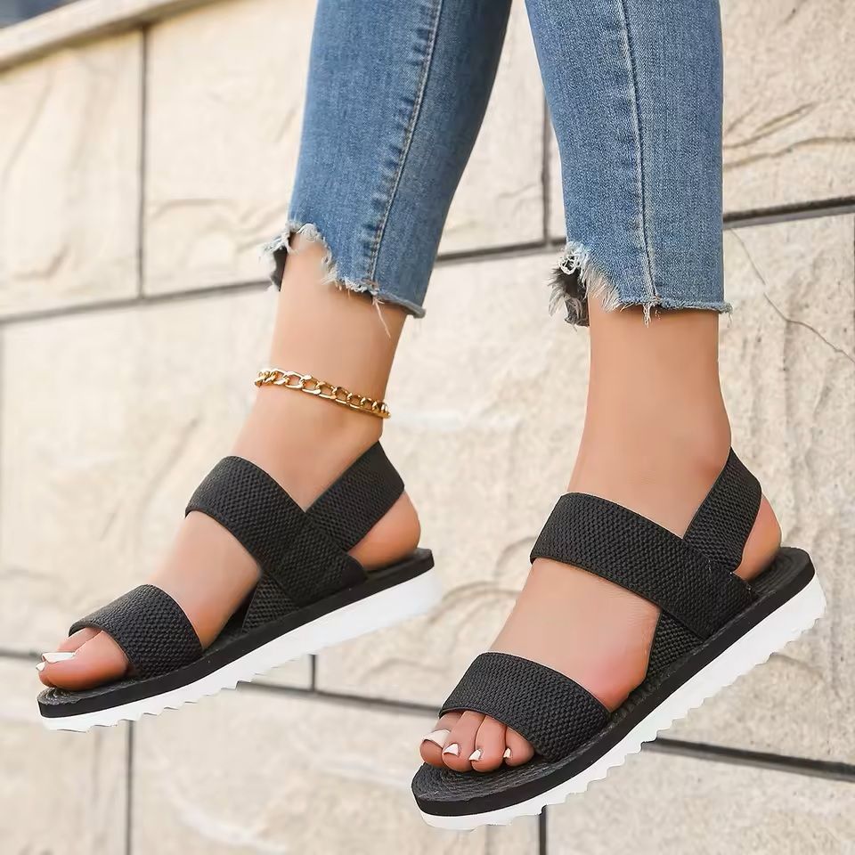 Women Black Flat Slide Sandals With Anti Slip Sole 3