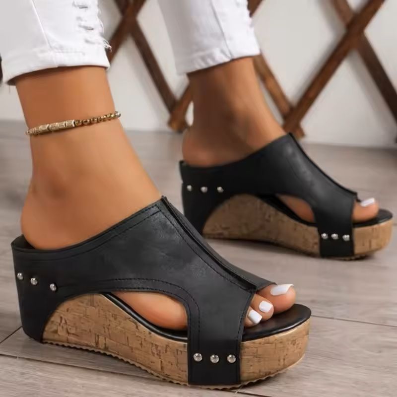 Womens Soft Platform Slide Sandals Lightweight Summer Footwear