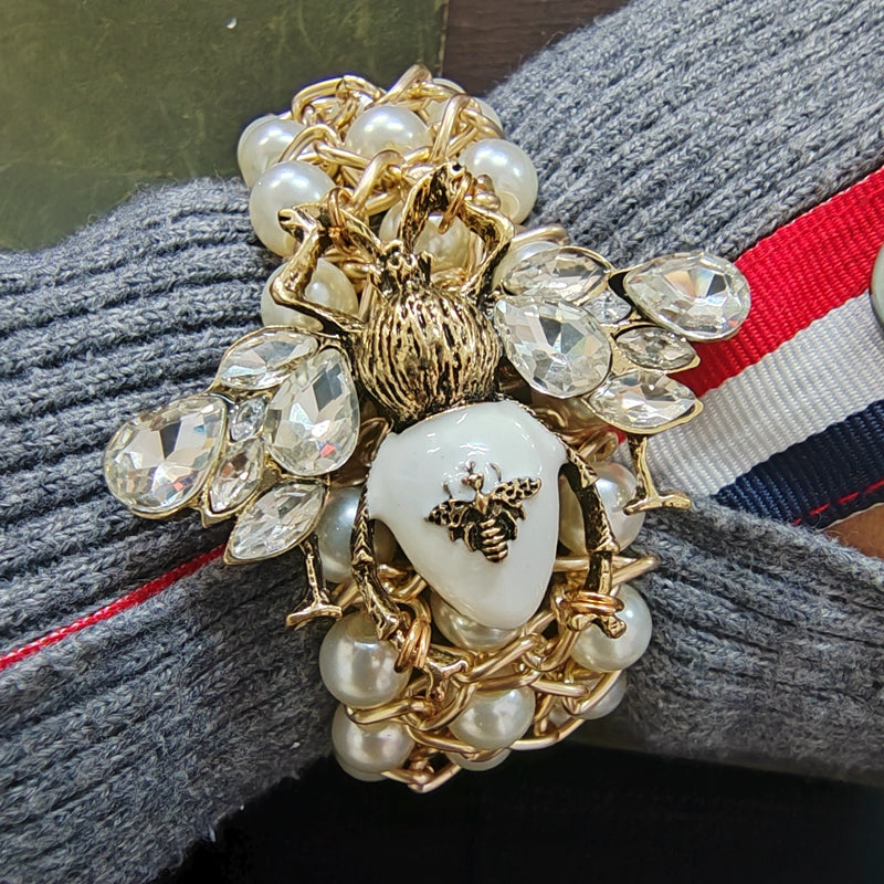 Luxury Handmade Elastic Pearl Bee Bangle Bracelet For Women Designer Party Gift Jewelry 8