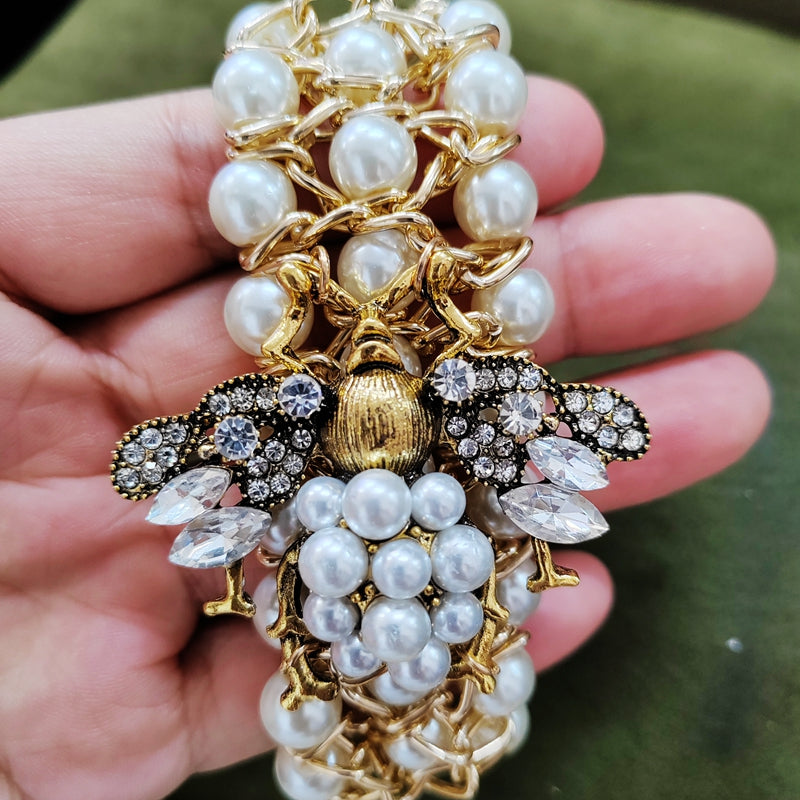 Luxury Handmade Elastic Pearl Bee Bangle Bracelet For Women Designer Party Gift Jewelry 9