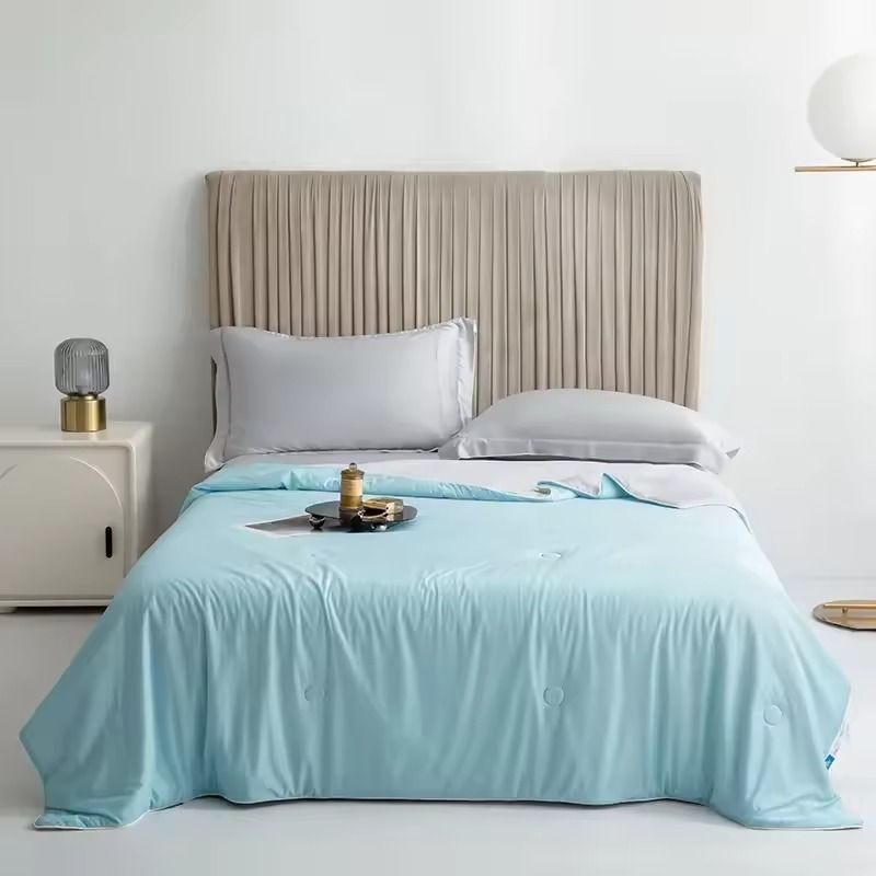 Ice Silk Cooling Blanket Lightweight Summer Comforter For Bed 5