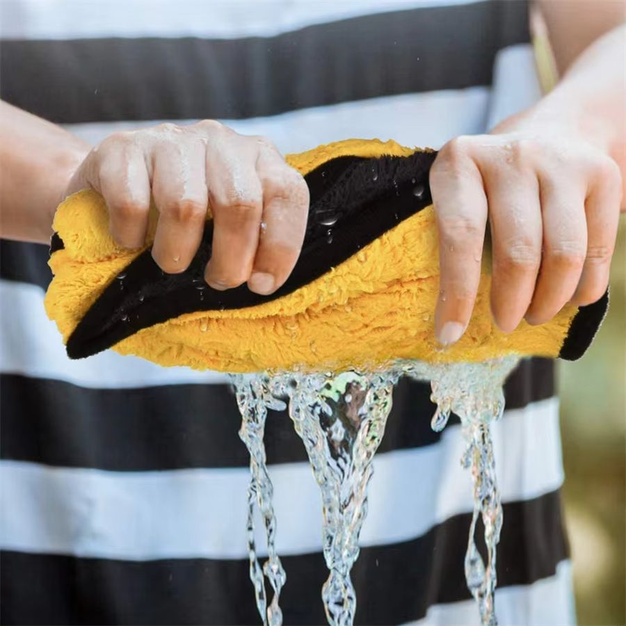 Thick Microfiber Car Cleaning Towels Soft Double Layer Drying Cloth For Auto Detailing And Washing 3