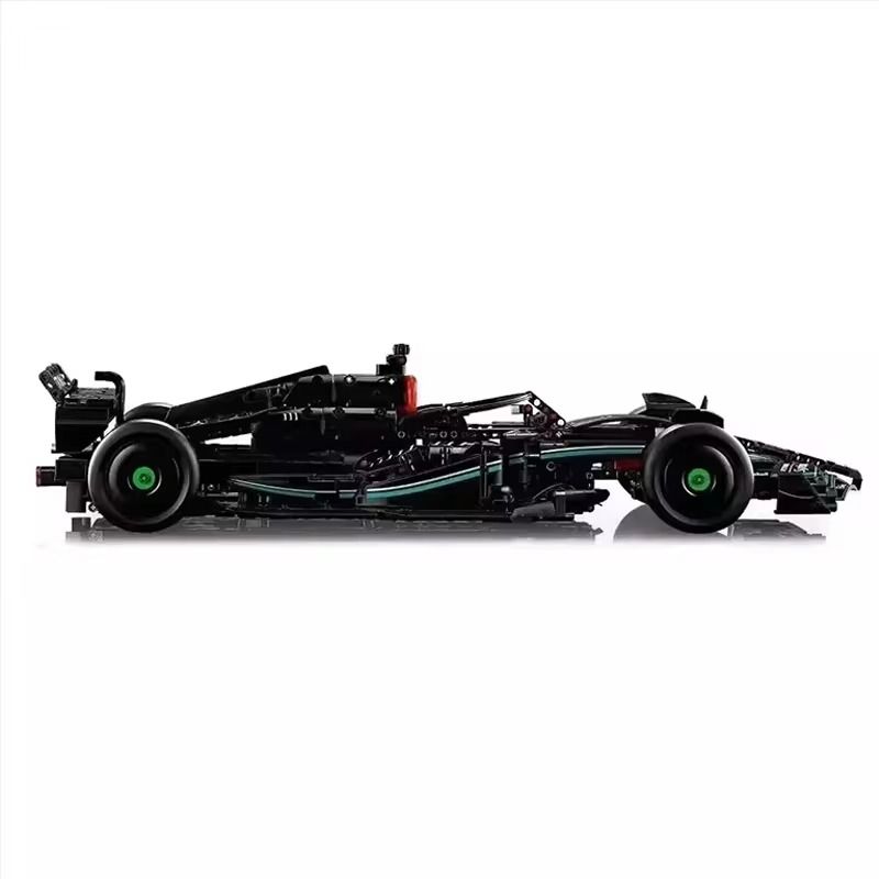 F1 W14 Racing Car Building Kit With 1642 Pieces And 1 To 8 Scale Design 3