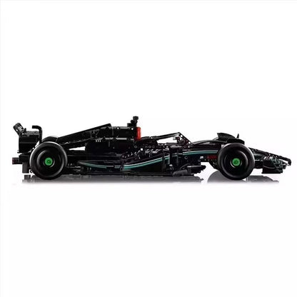 F1 W14 Racing Car Building Kit With 1642 Pieces And 1 To 8 Scale Design 3