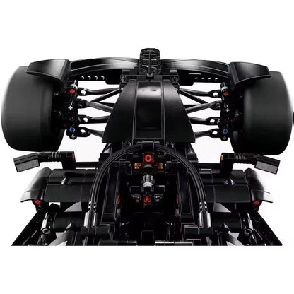 F1 W14 Racing Car Building Kit With 1642 Pieces And 1 To 8 Scale Design 4