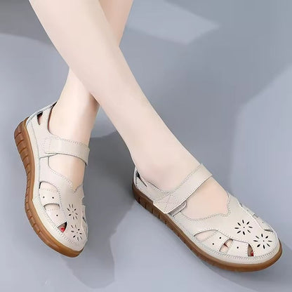 Womens Covered Toe Summer Sandals – Comfortable Flat Walking Beach Shoes