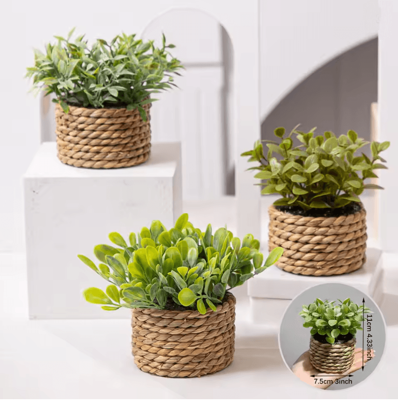 XiyaFlower Mini Potted Artificial Eucalyptus Grass Mound