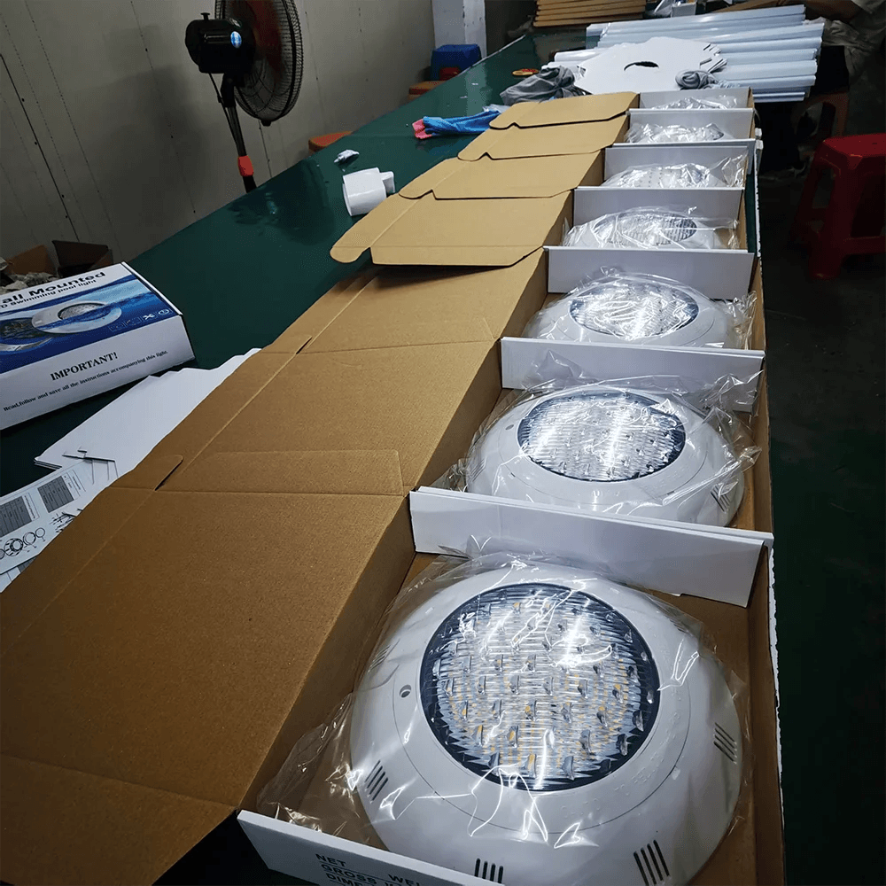 Surface Pool LED RGB Underwater Light For Swimming Pools And Fountains 4
