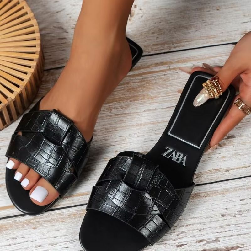 2024 New Fashion Slippers – Women's Sexy Flat Sandals with Elegant Fish Mouth Design