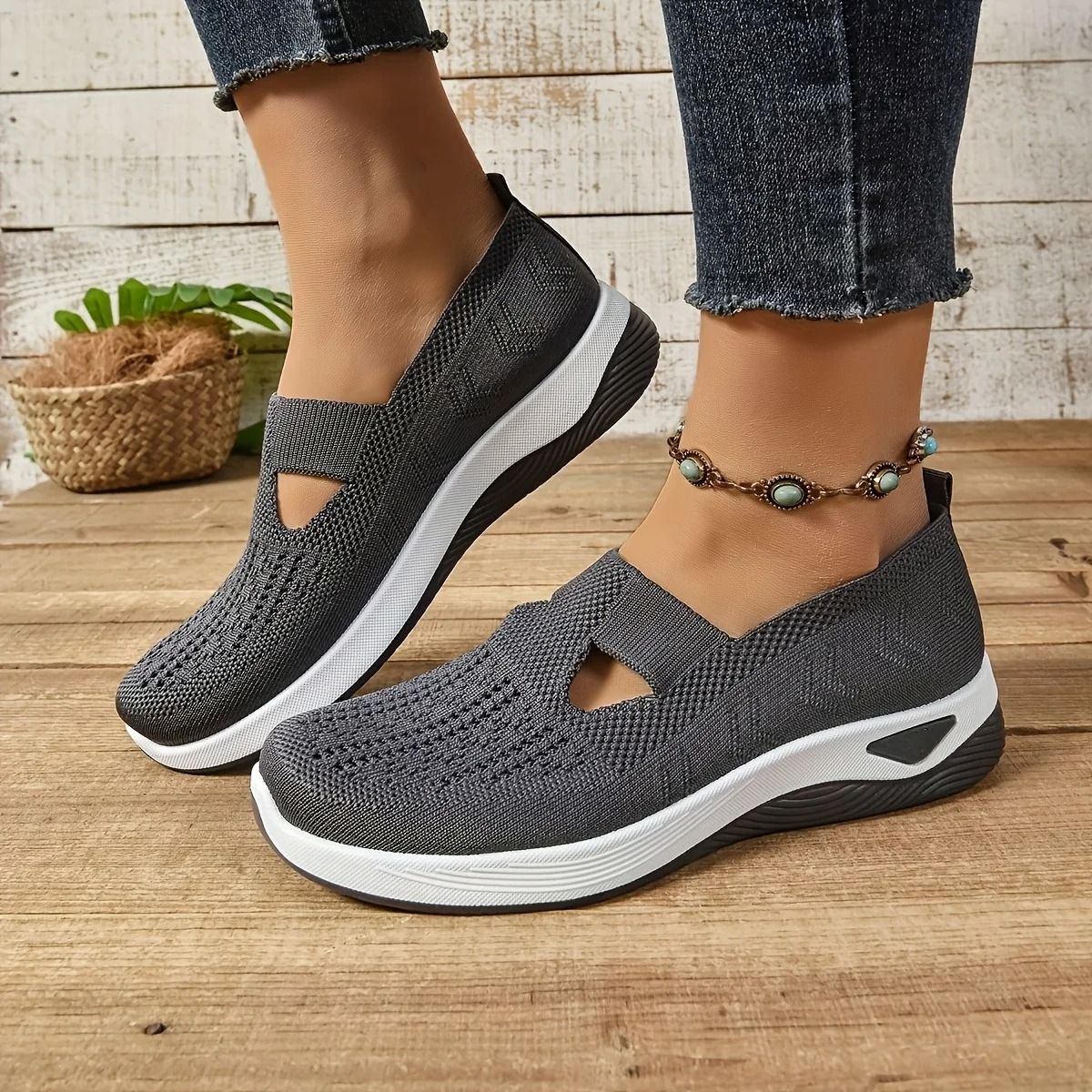 Womens Breathable Mesh Walking Shoes With Lightweight PVC Sole 4