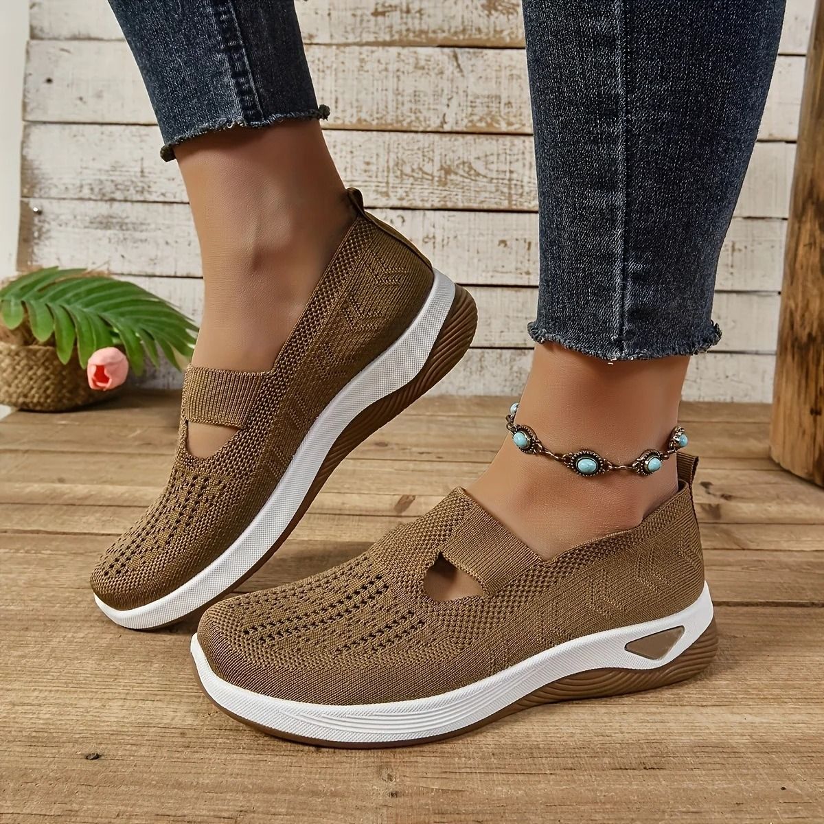 Womens Breathable Mesh Walking Shoes With Lightweight PVC Sole 11