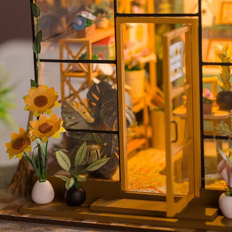 Mini Doll House Kit DIY Flower House 1