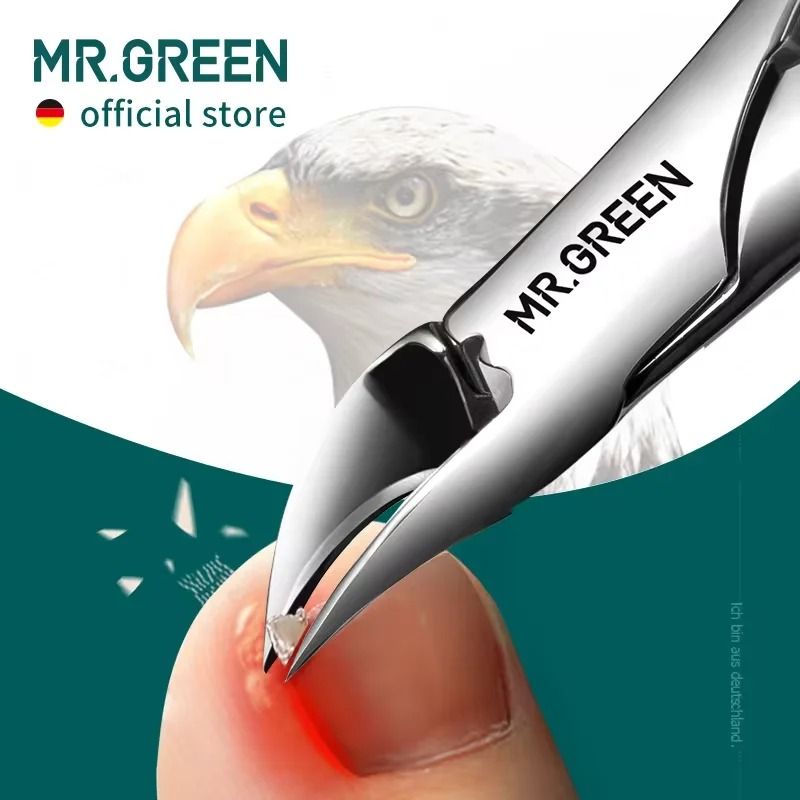 Professional Stainless Steel Toenail Clippers with Anti Splash Design for Ingrown Nails and Pedicure Care