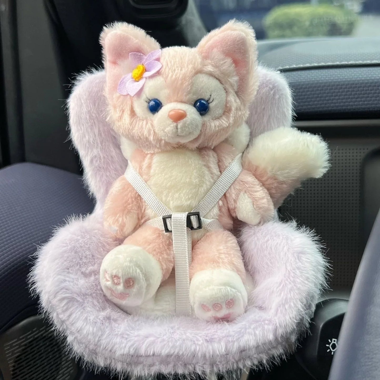 Labubu Doll Car Seat, Adorable Safety Seat with Air Vent, Aromatherapy Function & Stylish Car Decor