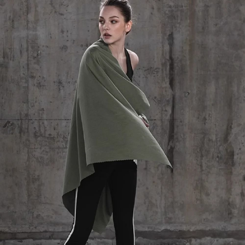 Quick Dry Travel Towel For Hiking Swimming And Gym 4