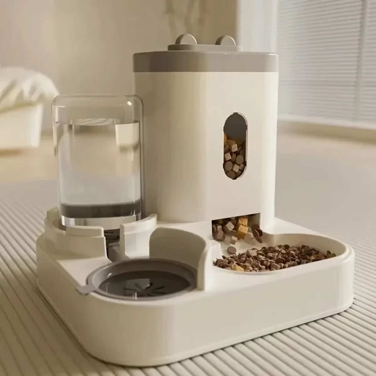 Automatic Pet Feeder and Water Dispenser – Large Capacity Dog & Cat Food Bowl with Water Fountain