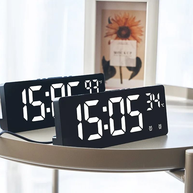 LED Digital Alarm Clock With Backlight And Temperature Display 2
