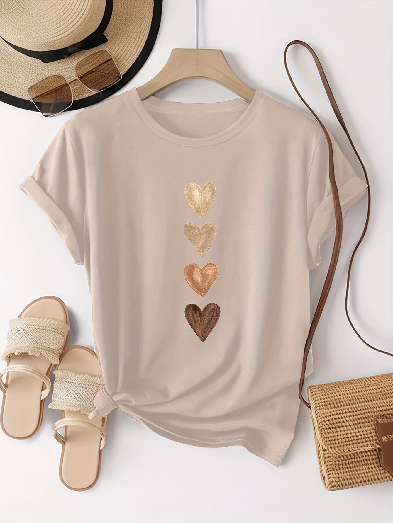 Four Heart Graphic Print Women's T-Shirt, Black & Golden Casual Short Sleeve Top with Medium Stretch & Round Neck