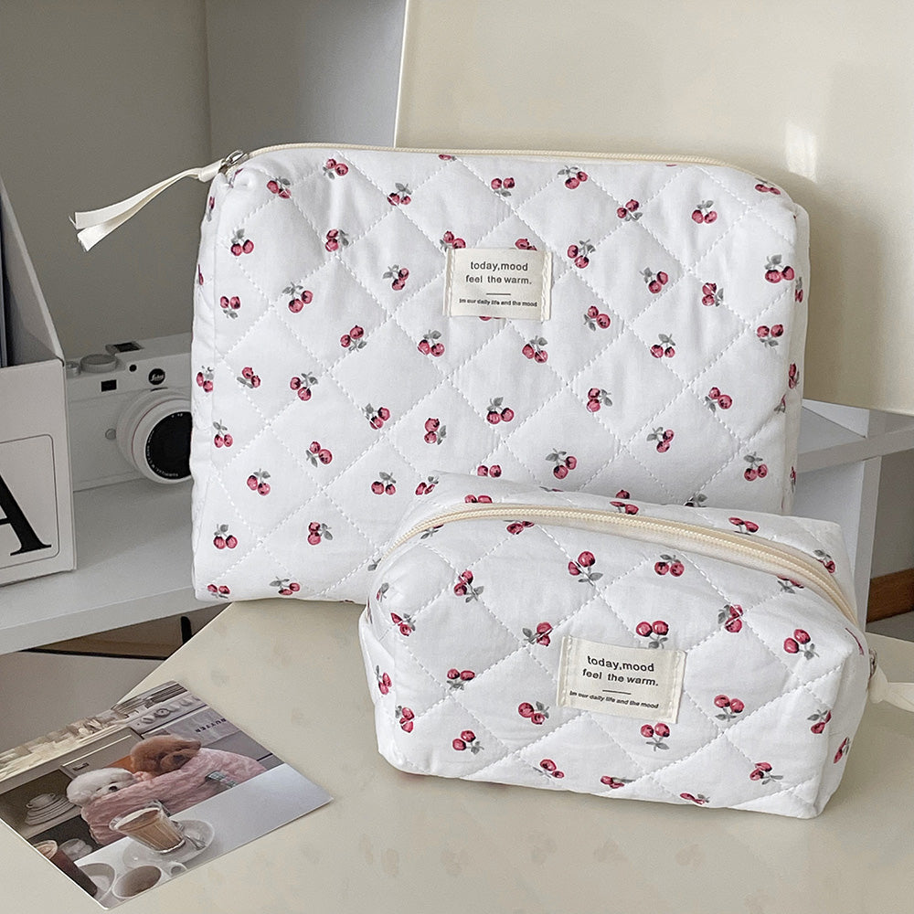 Portable Cherry Makeup Bag for Women Cotton Quilted Zipper Handbag, Cute Fashion Travel Cosmetic Pouch, Toiletry Storage