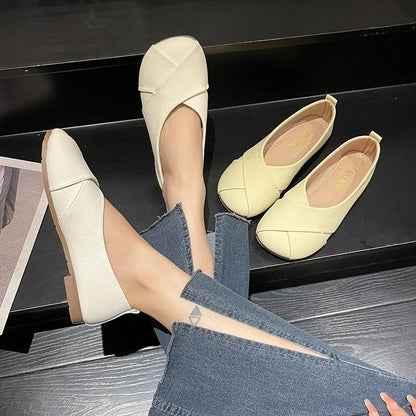 Womens SlipOn Leather Loafers With Round Toe And Casual Flat Sole 2