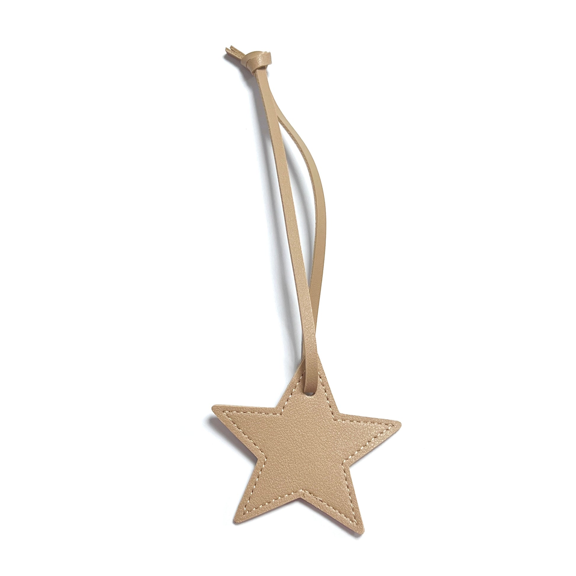 Personalized Leather Star Keychain with Free Custom Initials, Five-Pointed Star Pendant for Car Keys & Bag Accessories