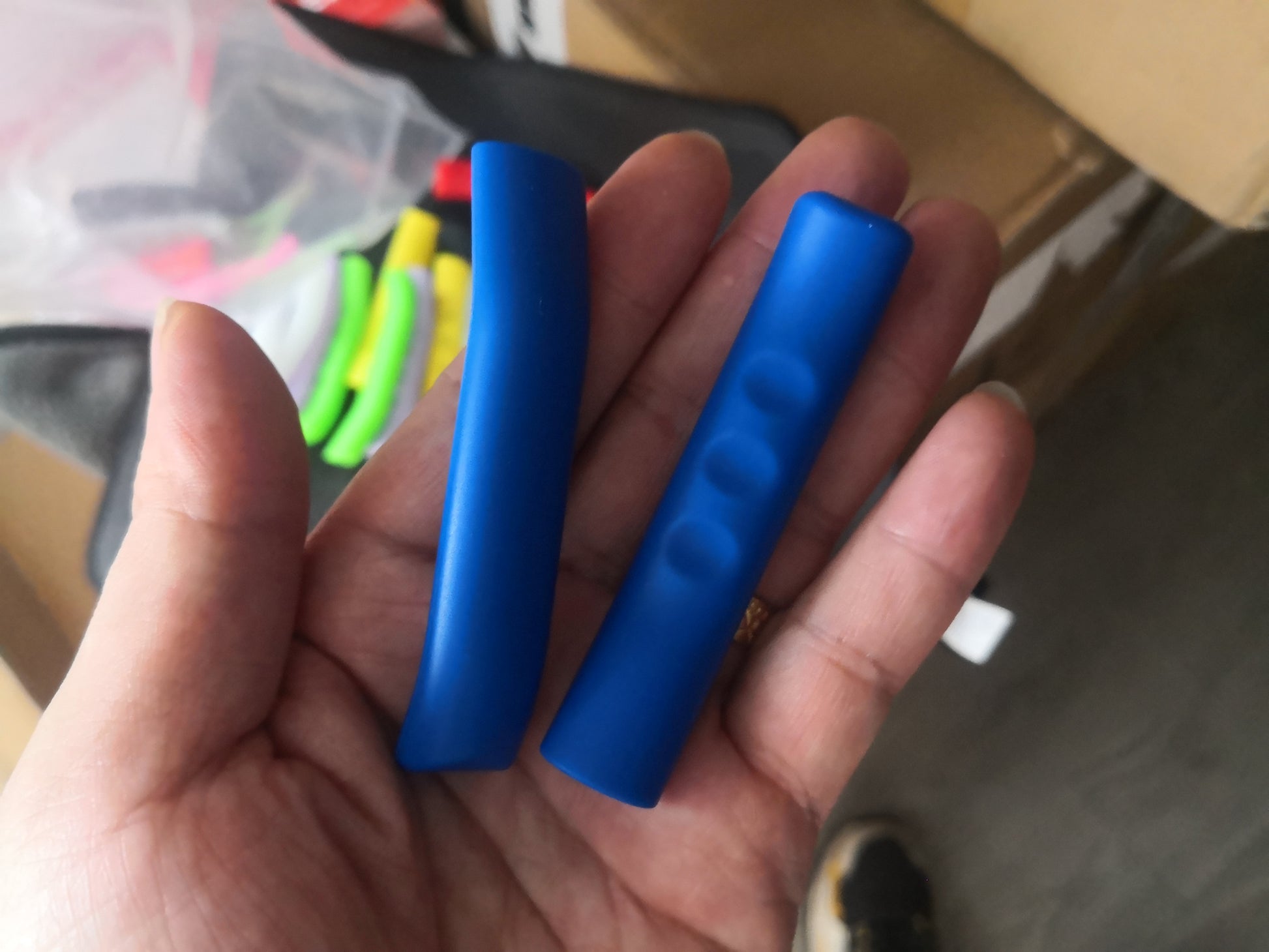 Bike Silicone Brake Lever Covers, Anti-Skid Handle Sleeves for Bicycle Brake Levers, Cycling Grip Protectors for Comfort