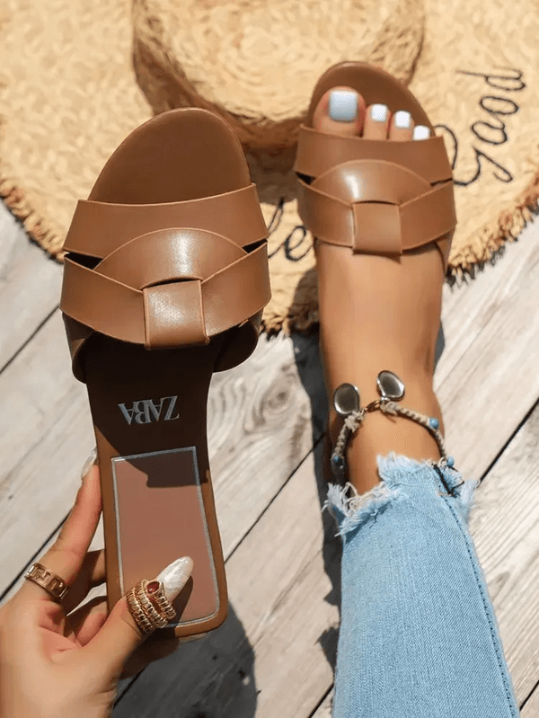 SummerLuxe Solid Color Womens Fashion Slippers 4