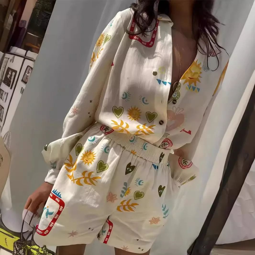 Women Fashion Elastic Waist Two Piece Floral Print Top And Shorts Set 4