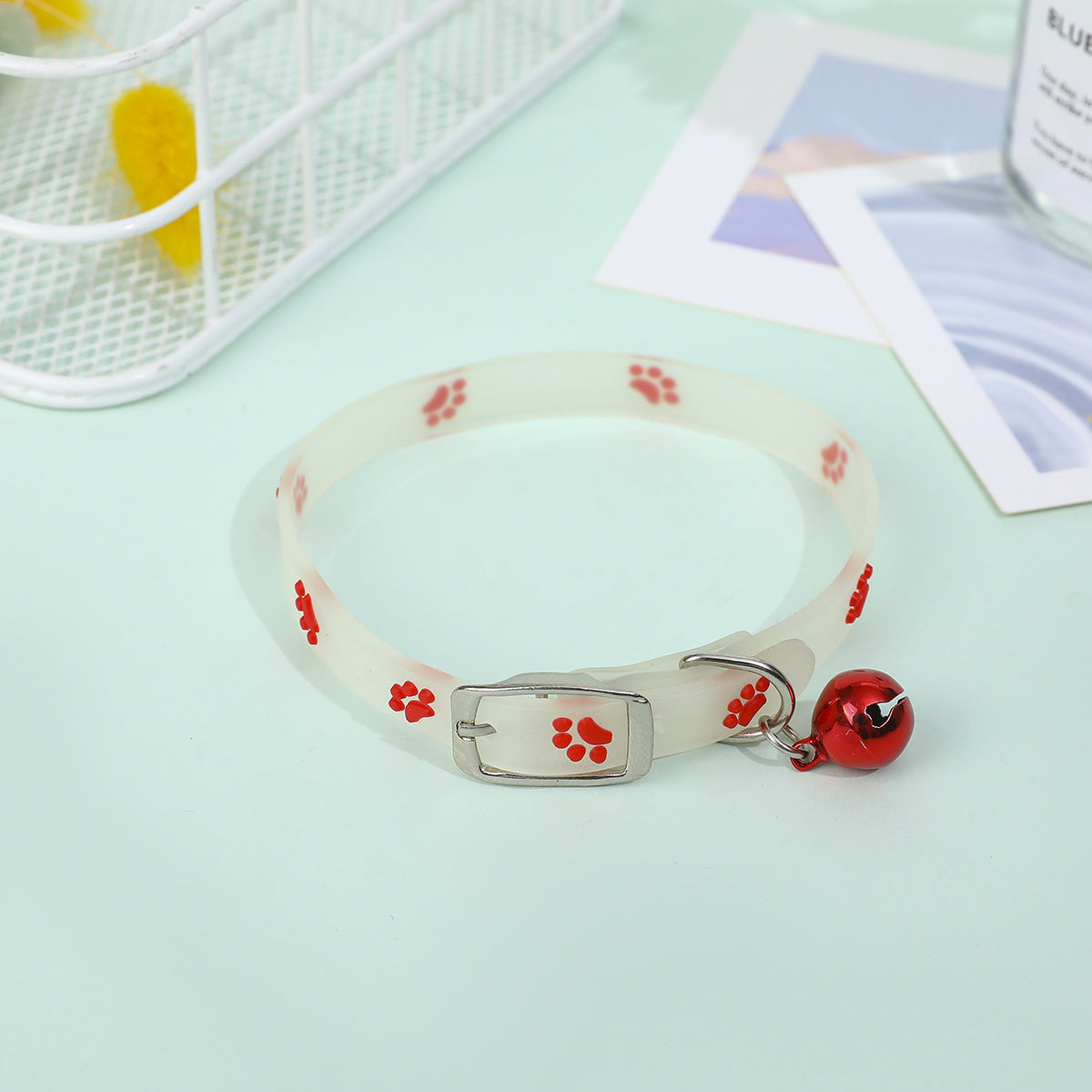 Glowing Cat Collar Luminous Anti Loss Necklace with Fluorescent Silicone & Bell for Cats & Small Dogs