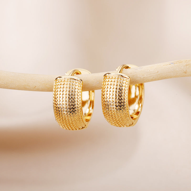 Trendy Hoop Earrings for Women,Stainless Steel Gold &Silver Small Hoops,Hypoallergenic Piercing Jewelry,Minimalist studs