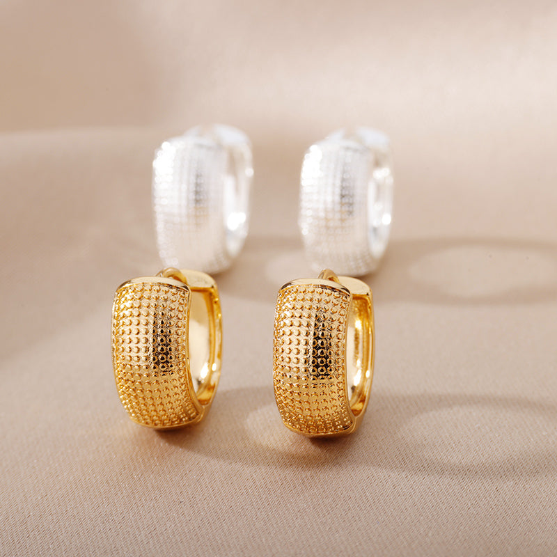 Trendy Hoop Earrings for Women,Stainless Steel Gold &Silver Small Hoops,Hypoallergenic Piercing Jewelry,Minimalist studs