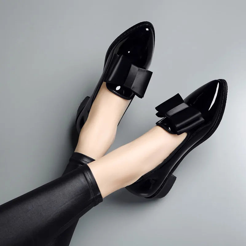 Women's Loafers Bow Decor Pointed Toe, Flat Shoes for Women Patent Leather Shallow Mouth Commuter Daily Casual Shoes