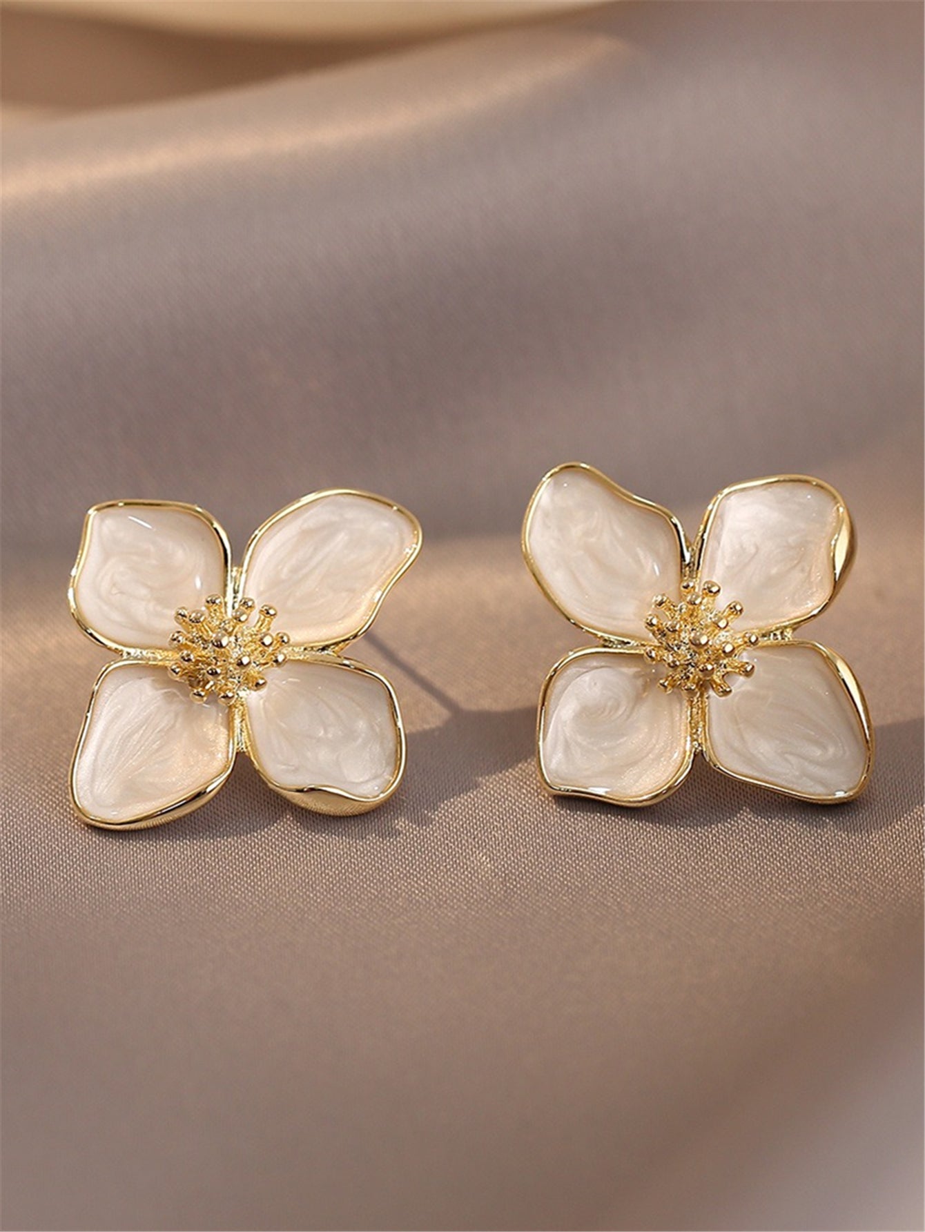 Elegant Glaze Flower Stud Earrings For Women  Hibiscus Dropped Wedding  Romantic Jewelry Gift 6